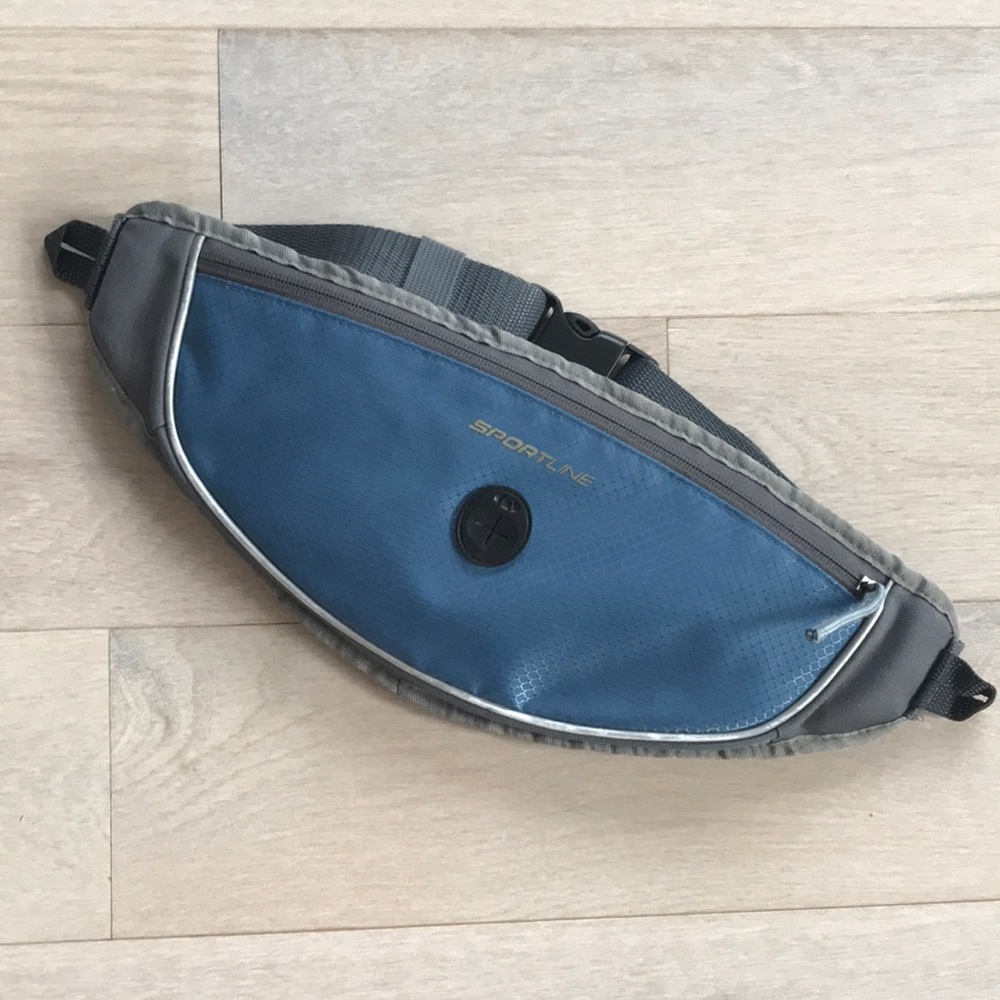 Waist zippered Pouch